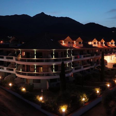 Ocean Beach Hotel Скала-Потамьяс Екстер'єр фото
