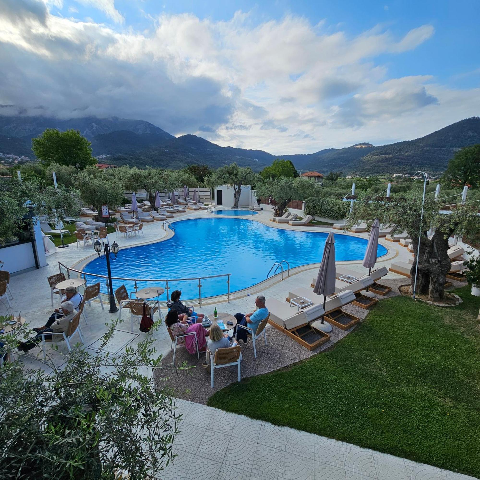 Ocean Beach Hotel Скала-Потамьяс Екстер'єр фото