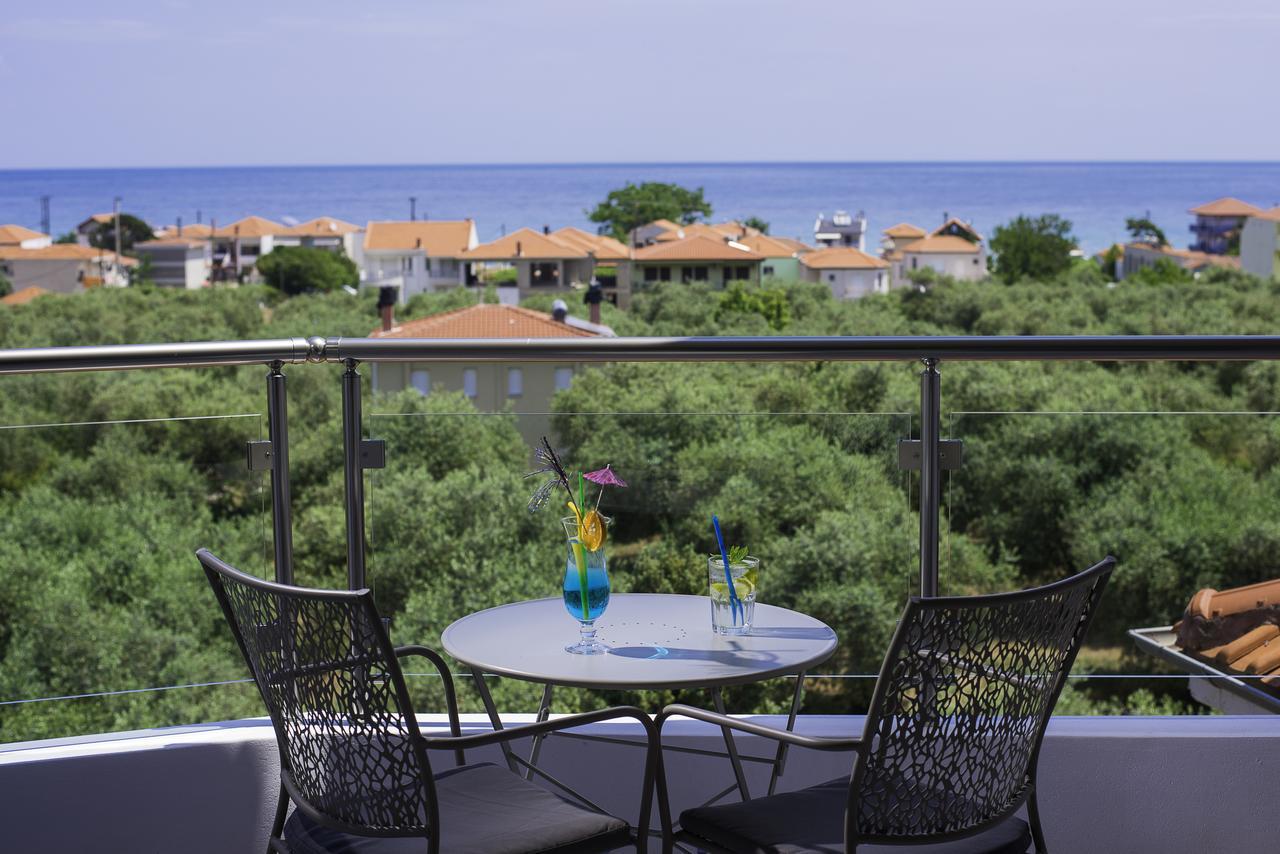 Ocean Beach Hotel Скала-Потамьяс Екстер'єр фото